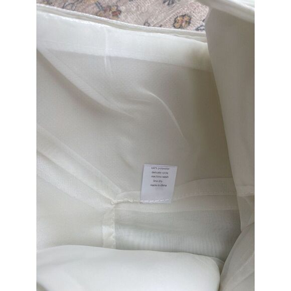 Sheer Elegance Ivory Shimmer Edging Table Cloth - Picture 4 of 5